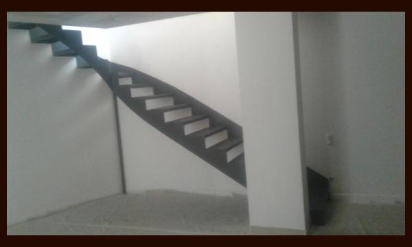 Escalier quart tournant